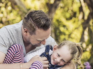 <img src="familyshoot.jpg" alt="Family shoot in Pretoria Botanical Gardens">