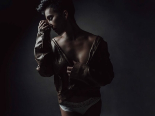 An example stunning professional boudoir photography by Loci Photography