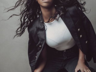 An example of stunning portfolio work done in studio, shot by Yolandi Jacobsz of Loci Photography