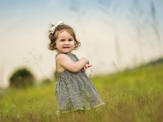 Image of little girl during photography done on location in Kempton Park by Pretoria photographer Yolandi Jacobsz of Loci Photography