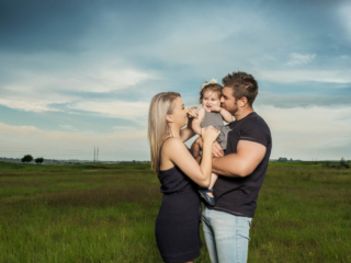 Image of young family during family photography done on location in Kempton Park by Pretoria photographer Yolandi Jacobsz of Loci Photography