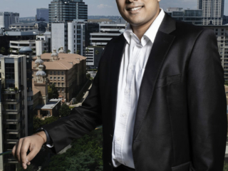 Taking professional corporate photos in Johannesburg with the skyline by Loci Photography