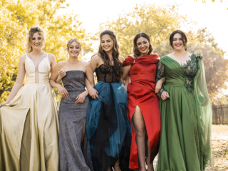 Young ladies shot during matric dance sessions in Pretoria by Loci Photography.