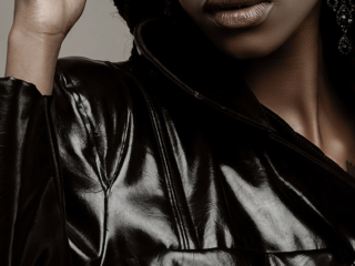 Stunning black choices shot by The Loci Photography studio with its in-house clothing- and accessory range called the Nicolassi Brand for boudoir- and portfolio shoots