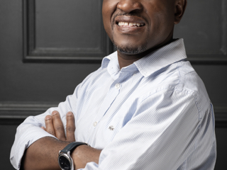 A five star review for Loci Photography for photographing good corporate images for The Petra Institute in studio