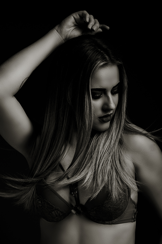 Black and white image of sensual boudoir photography done by Loci Photography in Pretoria