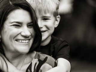 Professional family photography done on location in Pretoria East by photographer Yolandi Jacobsz of Loci Photography who has been doing family photoshoots for 15 years.